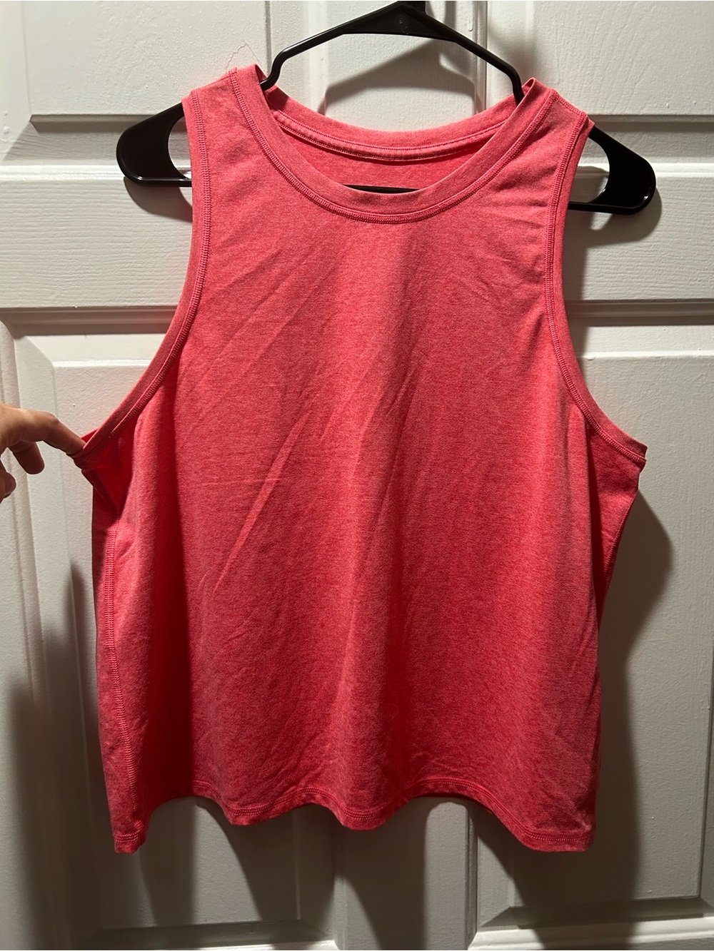 Athleta Women’s Pink Uptempo Muscle Tank Size Large